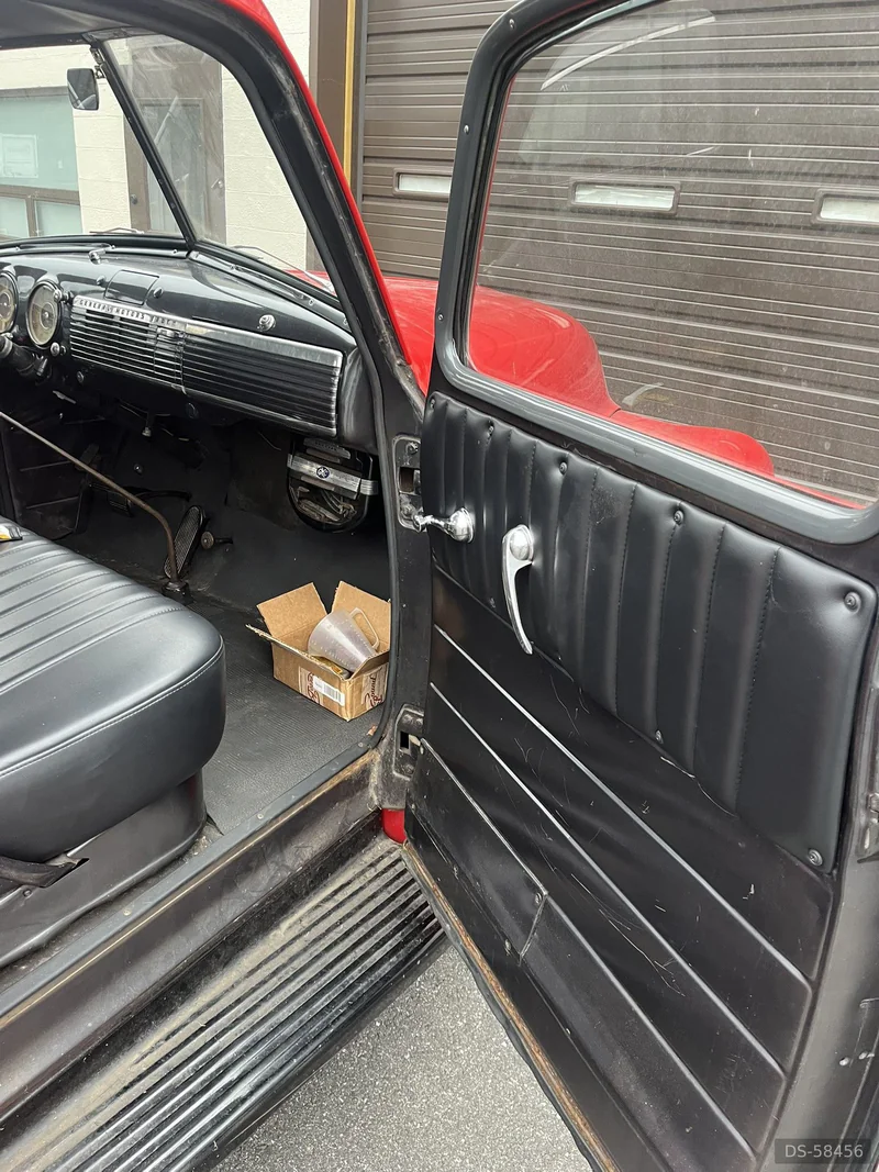 1950 GMC Truck in Franklin Lakes 8