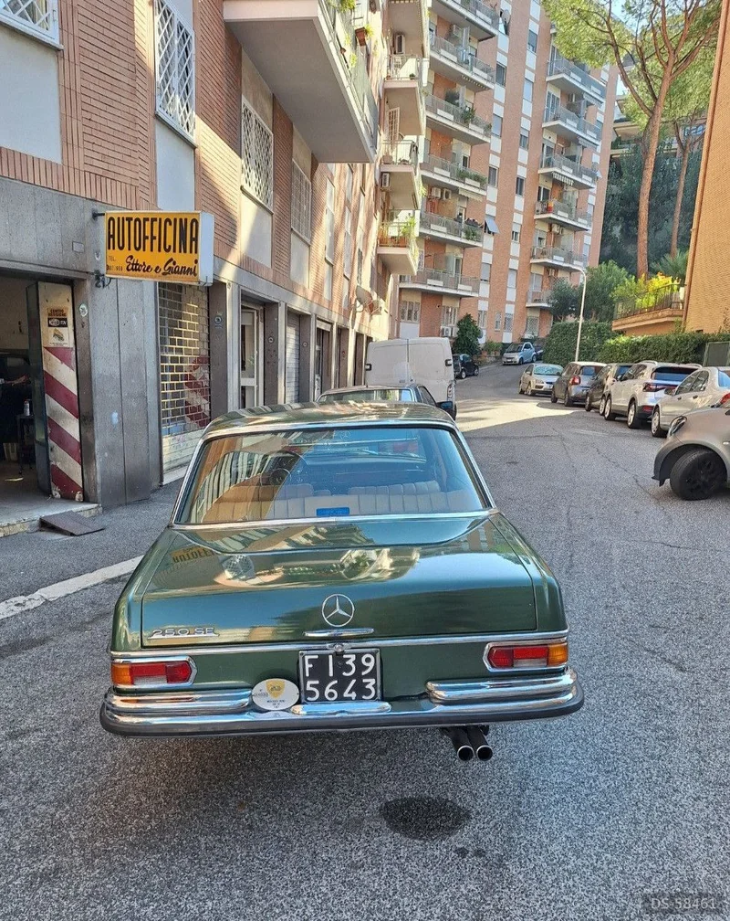 1967 Mercedes-Benz 250 Se W108 in Roma 3