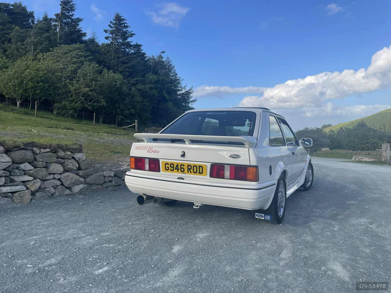 1989 Ford Escort Rs Turbo in Barnoldswick 2