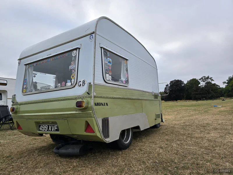1962 Volkswagen Motor Caravan Special in Northampton 2