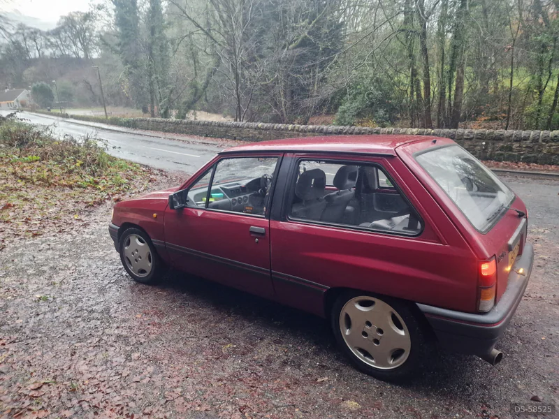 1993 Vauxhall Nova 1.4i Merit in Cupar 3
