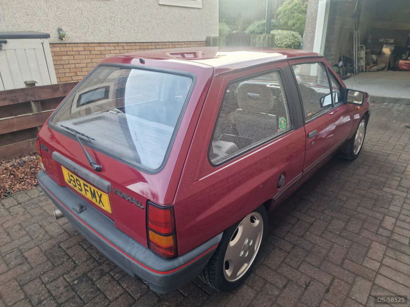1993 Vauxhall Nova 1.4i Merit in Cupar 7