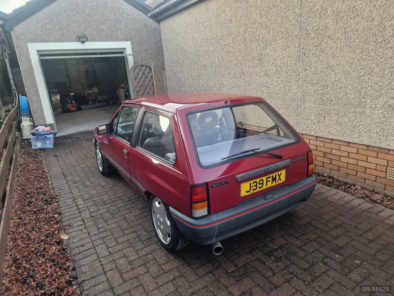 1993 Vauxhall Nova 1.4i Merit in Cupar 8