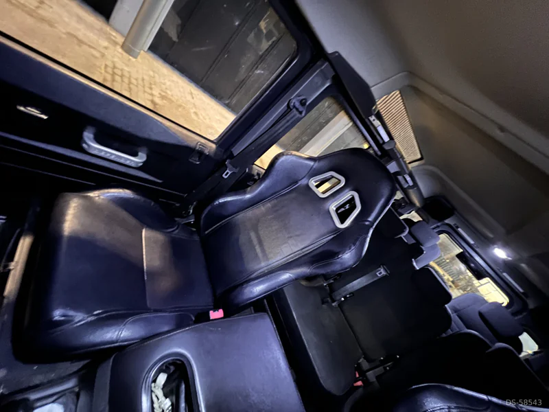 2008 Land Rover Defender 110 in Barcelona 7