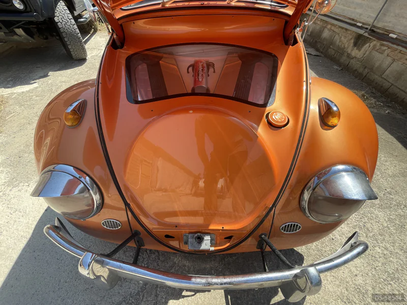 1962 Volkswagen Beetle in Barcelona 2