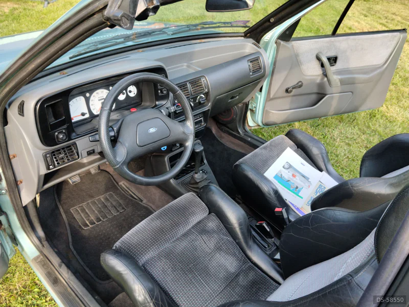 1990 Ford Escort Xr3i Cabrio in Janówek Pierwszy 7