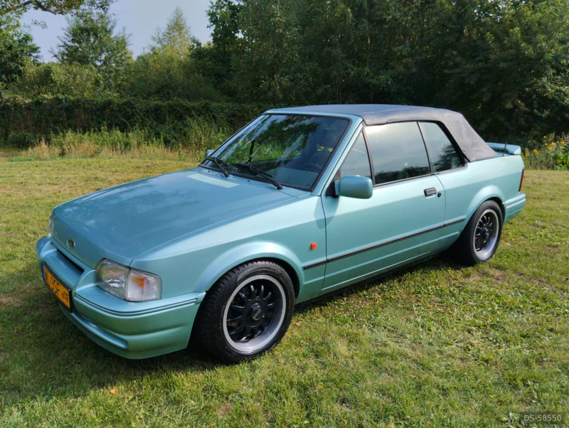 1990 Ford Escort Xr3i Cabrio in Janówek Pierwszy 3
