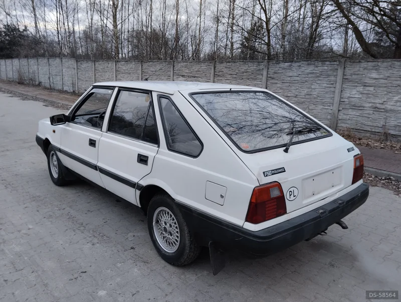 1992 FSO Polonez Caro in Janówek Pierwszy 4