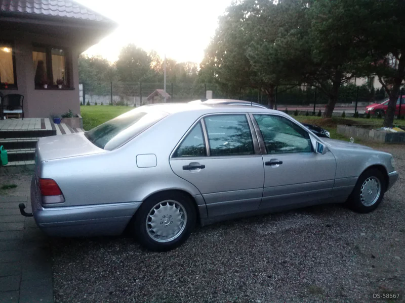 1995 Mercedes-Benz W140 in Janówek Pierwszy 3
