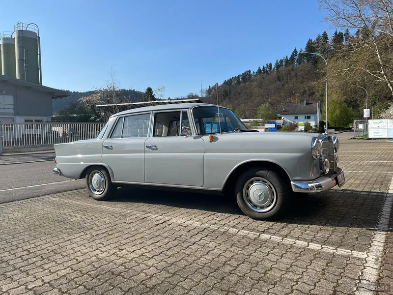 1964 Mercedes-Benz 190c in Kindenheim 3