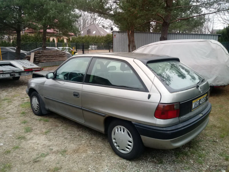 1996 Opel Astra 1.4 in Janówek Pierwszy 2