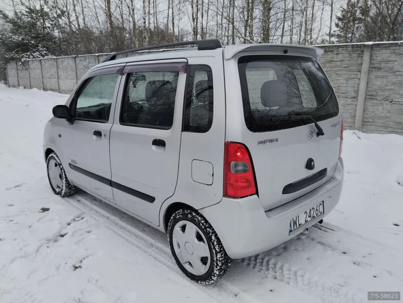 2000 Suzuki Wagon R+ in Janówek Pierwszy 4