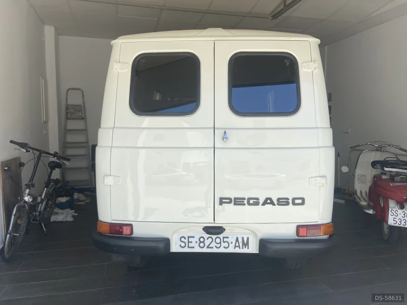 1987 Pegaso J41100 in Estepona 4