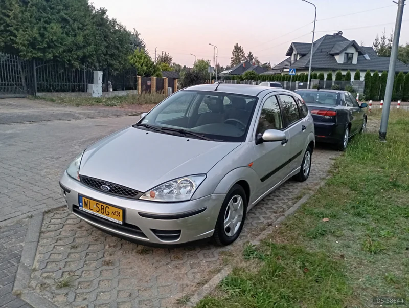 2001 Ford Focus Mk1 in Janówek Pierwszy 4