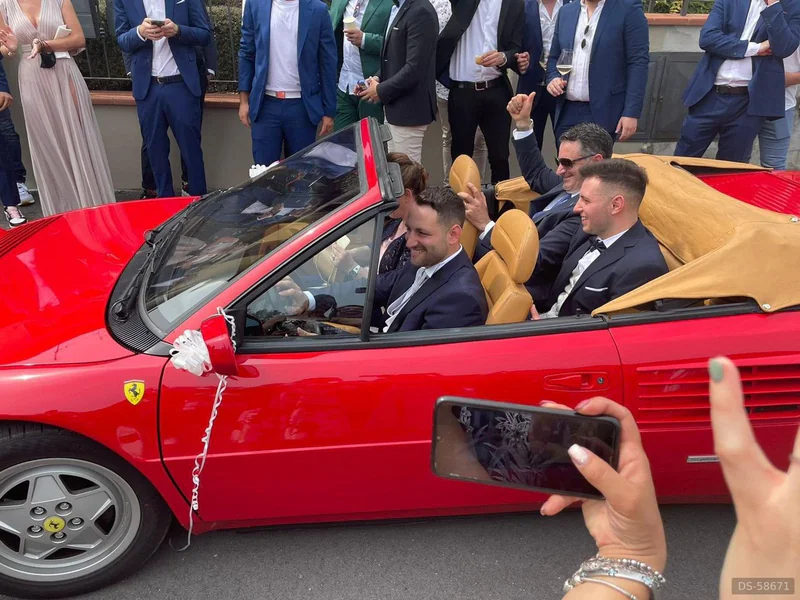 1989 Ferrari Mondial T Cabriolet in Castiglione Delle Stiviere 4