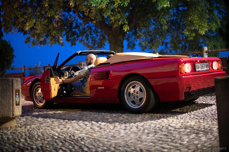 1989 Ferrari Mondial T Cabriolet in Castiglione Delle Stiviere 9
