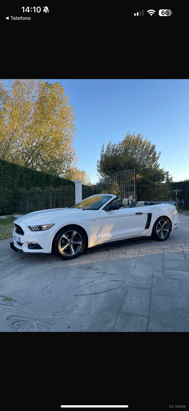 2017 Ford Mustang Cabrio in Napoli 3