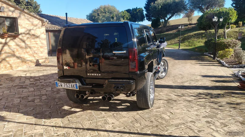 2007 Hummer H3 in Castelfidardo 4