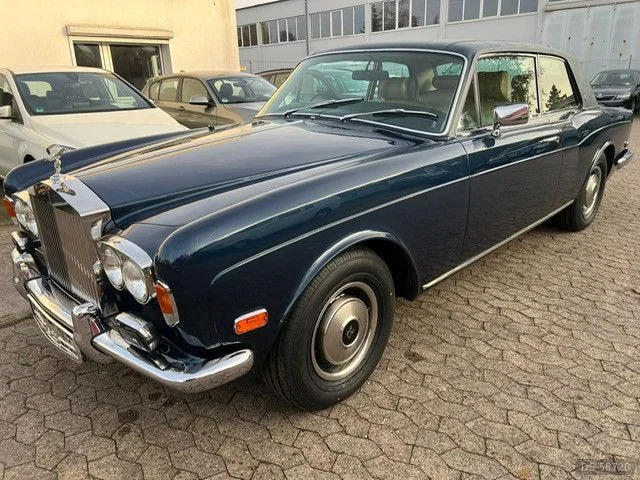 1975 Rolls-Royce Corniche in Gouvieux 2