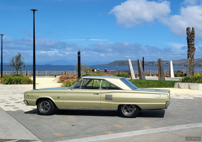 1966 Dodge Coronet in Wellington 2