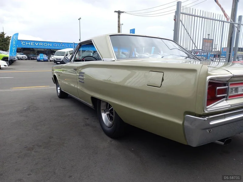 1966 Dodge Coronet in Wellington 4