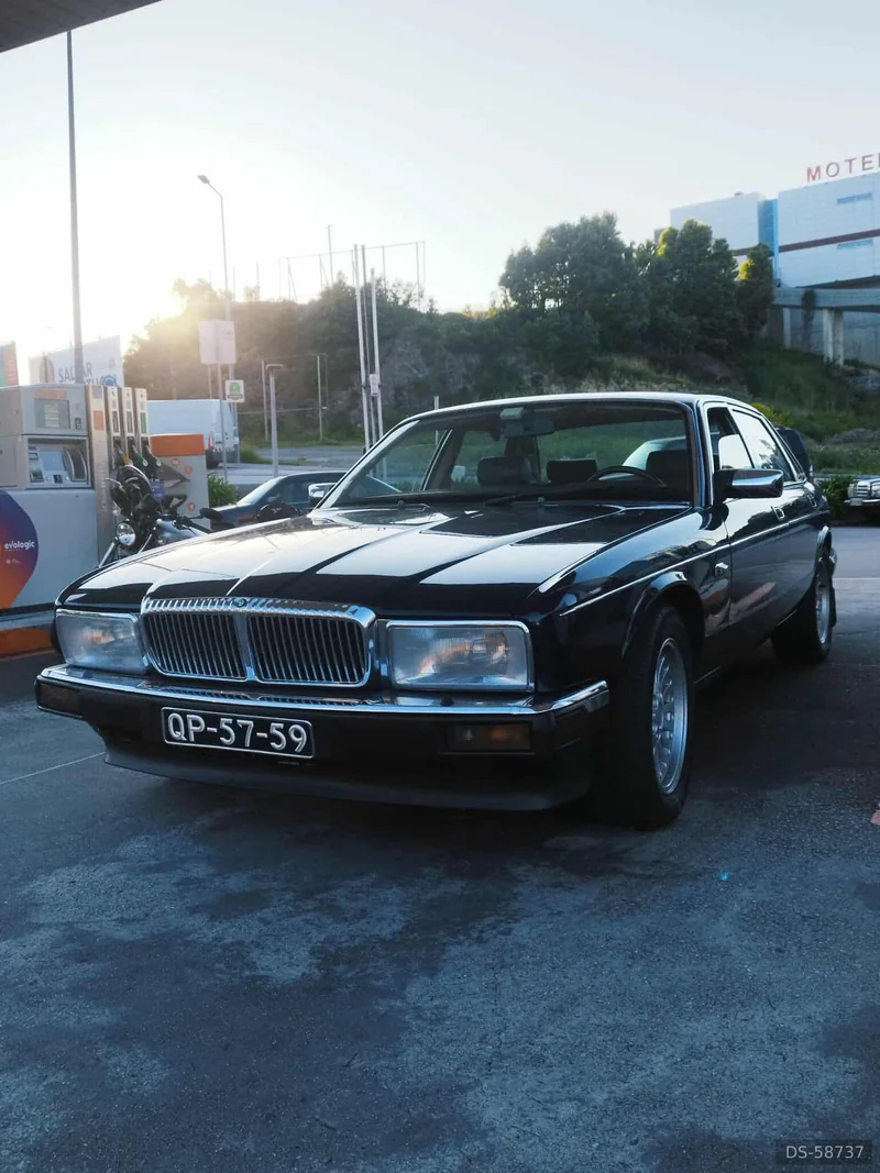 1988 Daimler Sovereign Xj40 in Gondomar 3