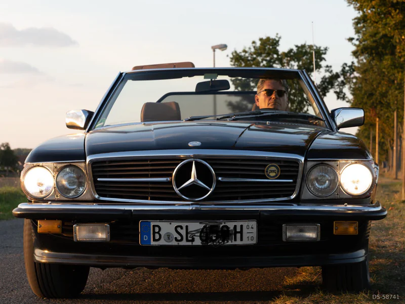 1988 Mercedes-Benz 560 Sl W107 Cabriolet in Berlin 2