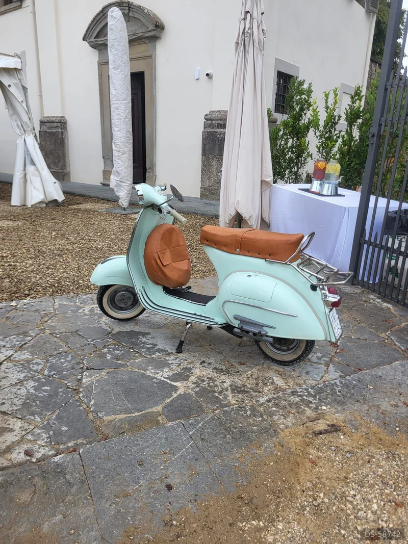 1964 Piaggio Vespa 125 in Terranuova Bracciolini 3