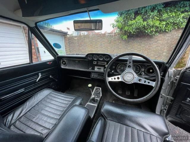 1968 Ford Lotus Cortina Mk2 in London 5