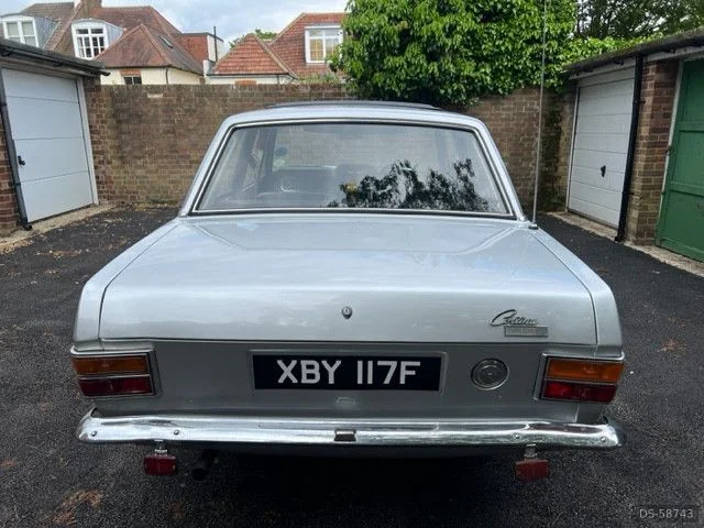 1968 Ford Lotus Cortina Mk2 in London 4