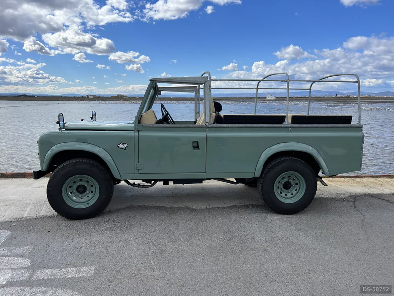1983 Land Rover Santana in Perellonet 7
