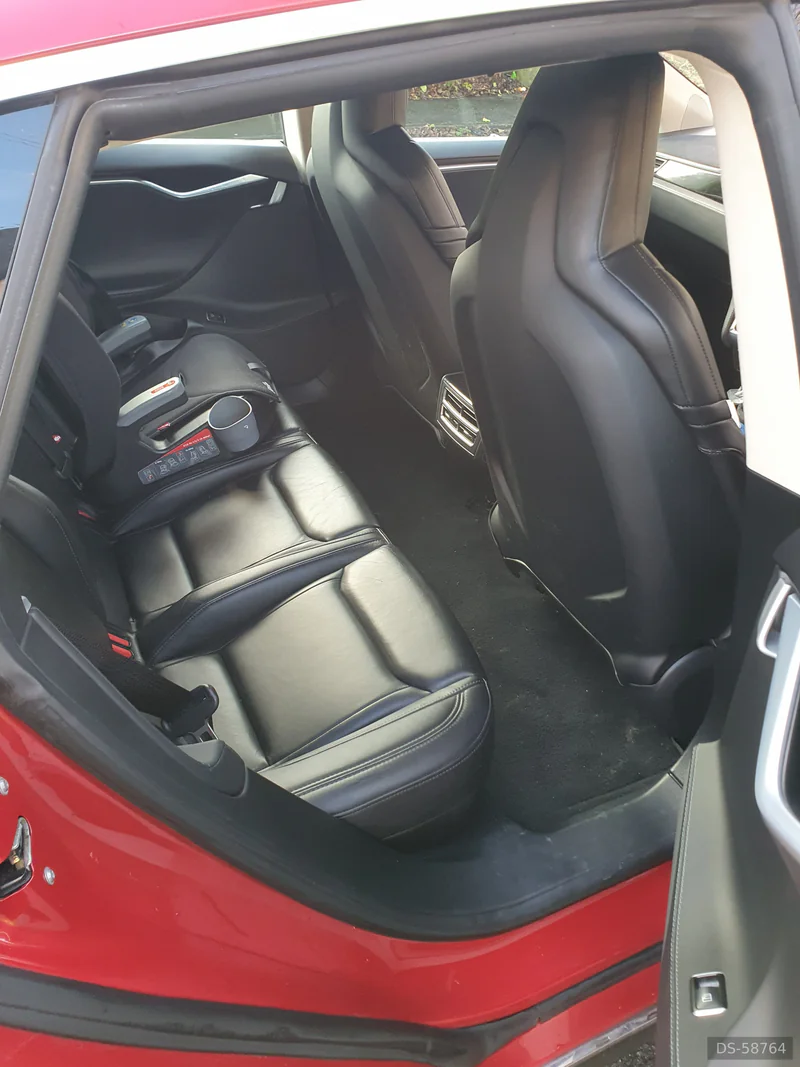 2015 Tesla S P 85 D in Galway 8
