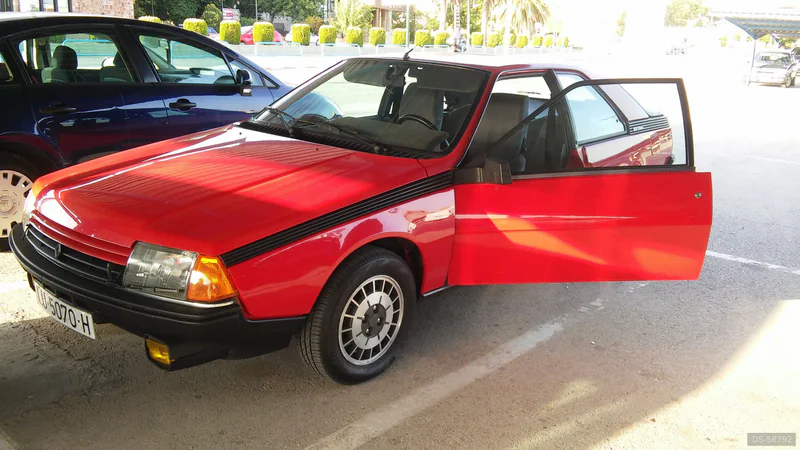 1985 Renault Fuego in Villardompardo 3