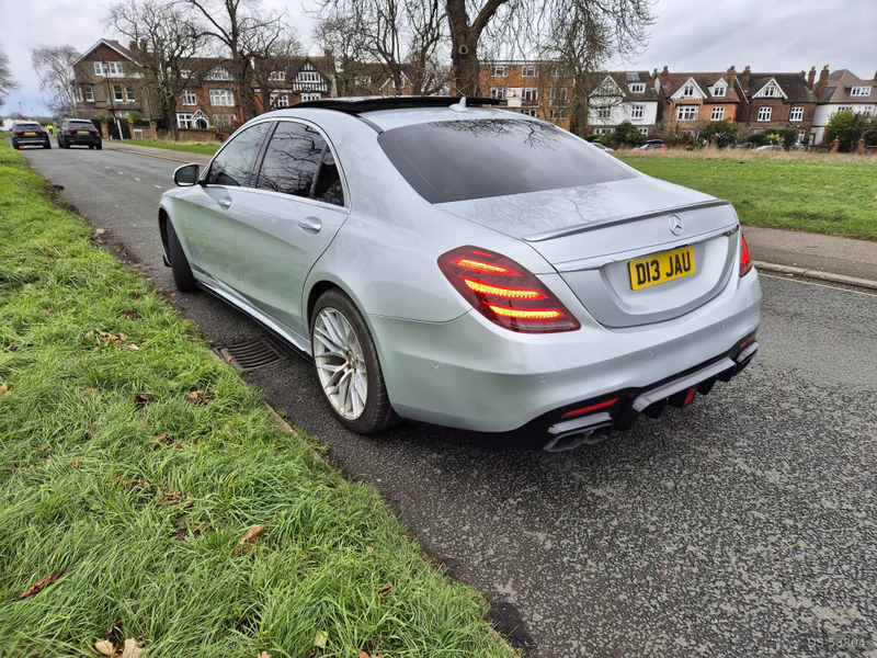 2015 Mercedes-Benz S Class in London 5