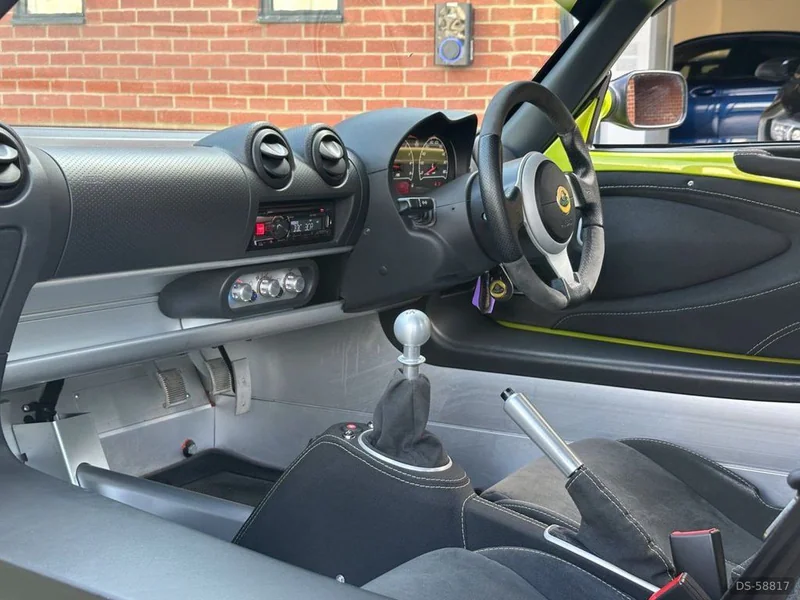2016 Lotus Elise Cup in Ellon 7