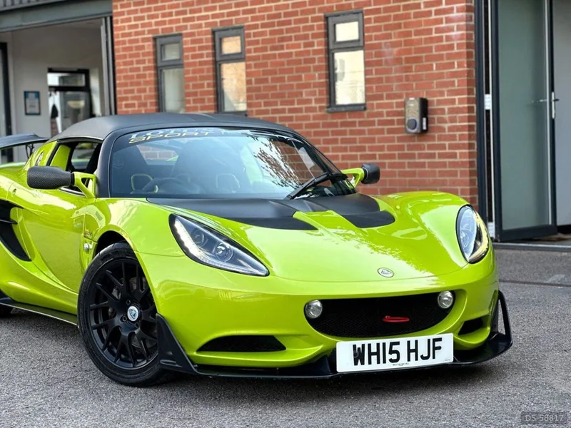 2016 Lotus Elise Cup in Ellon 3