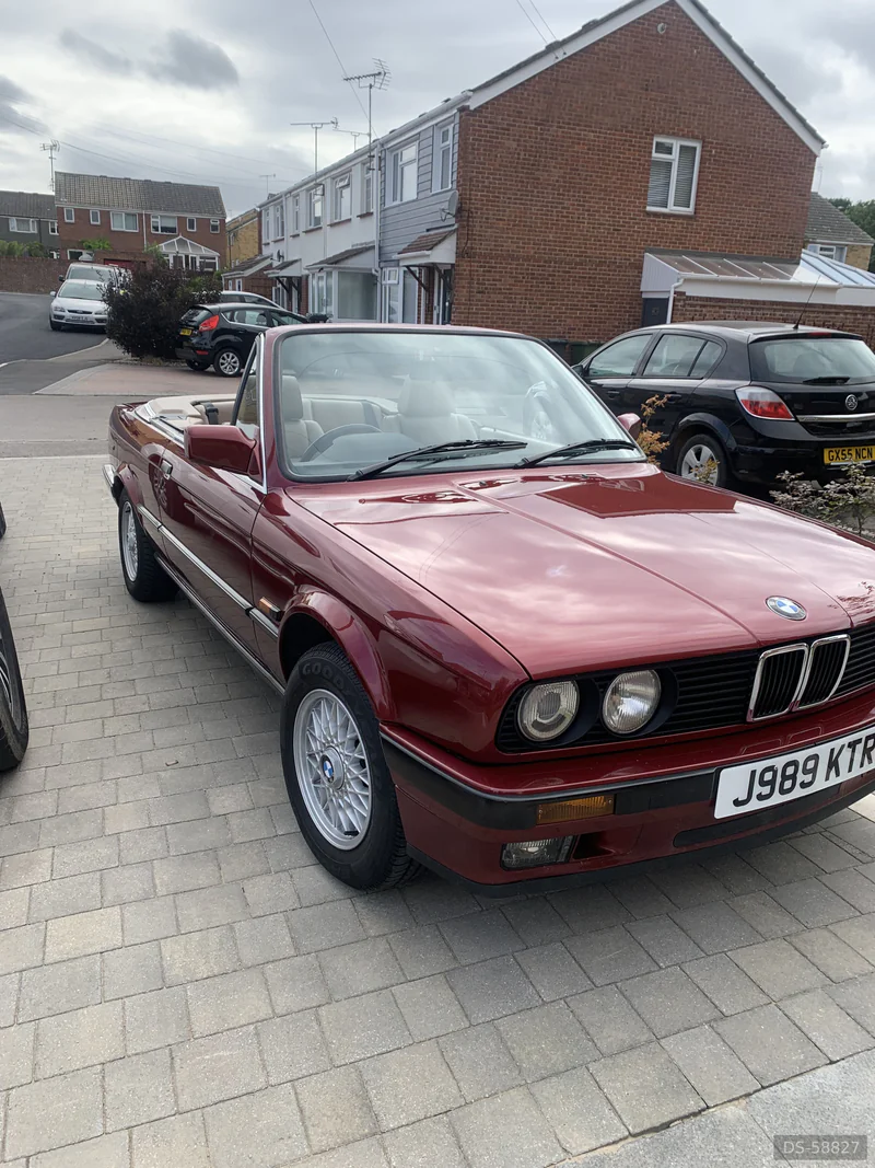 1990 BMW 320i Convertible in Fareham 5