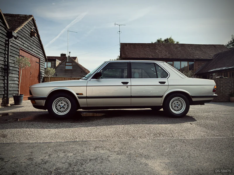 1987 BMW 525e E28 in Horsham 3