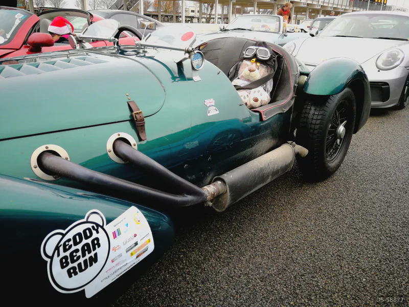 1967 Jaguar Sports in Hurtmore 3