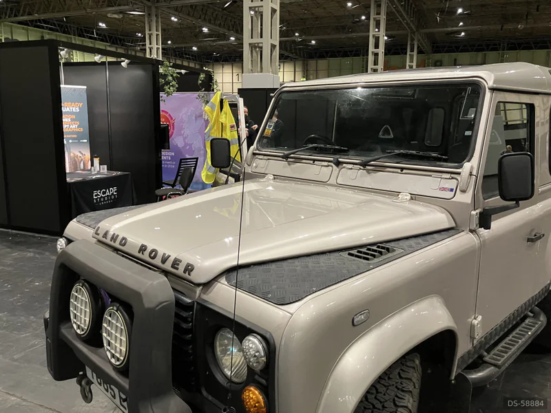 2001 Land Rover Defender 90 in Hertfordshire 6