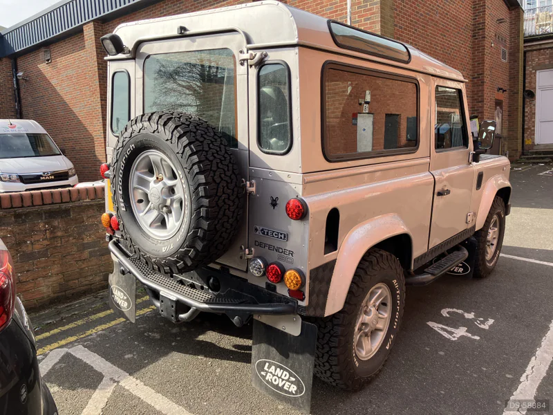 2001 Land Rover Defender 90 in Hertfordshire 3