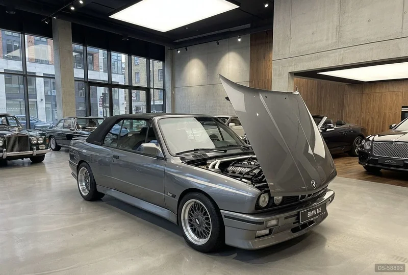 1991 BMW E30 M3 in West Yorkshire 4