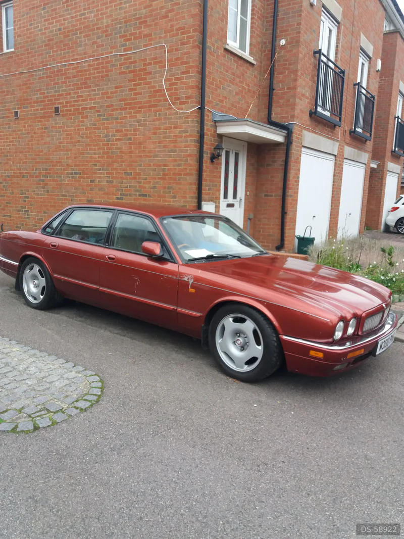 1999 Jaguar Xj6 in Victoria