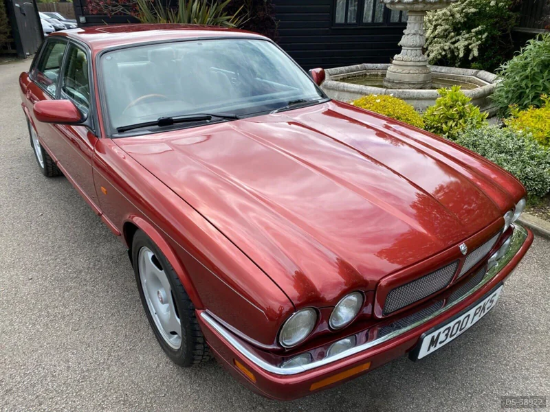1999 Jaguar Xj6 in Victoria 2