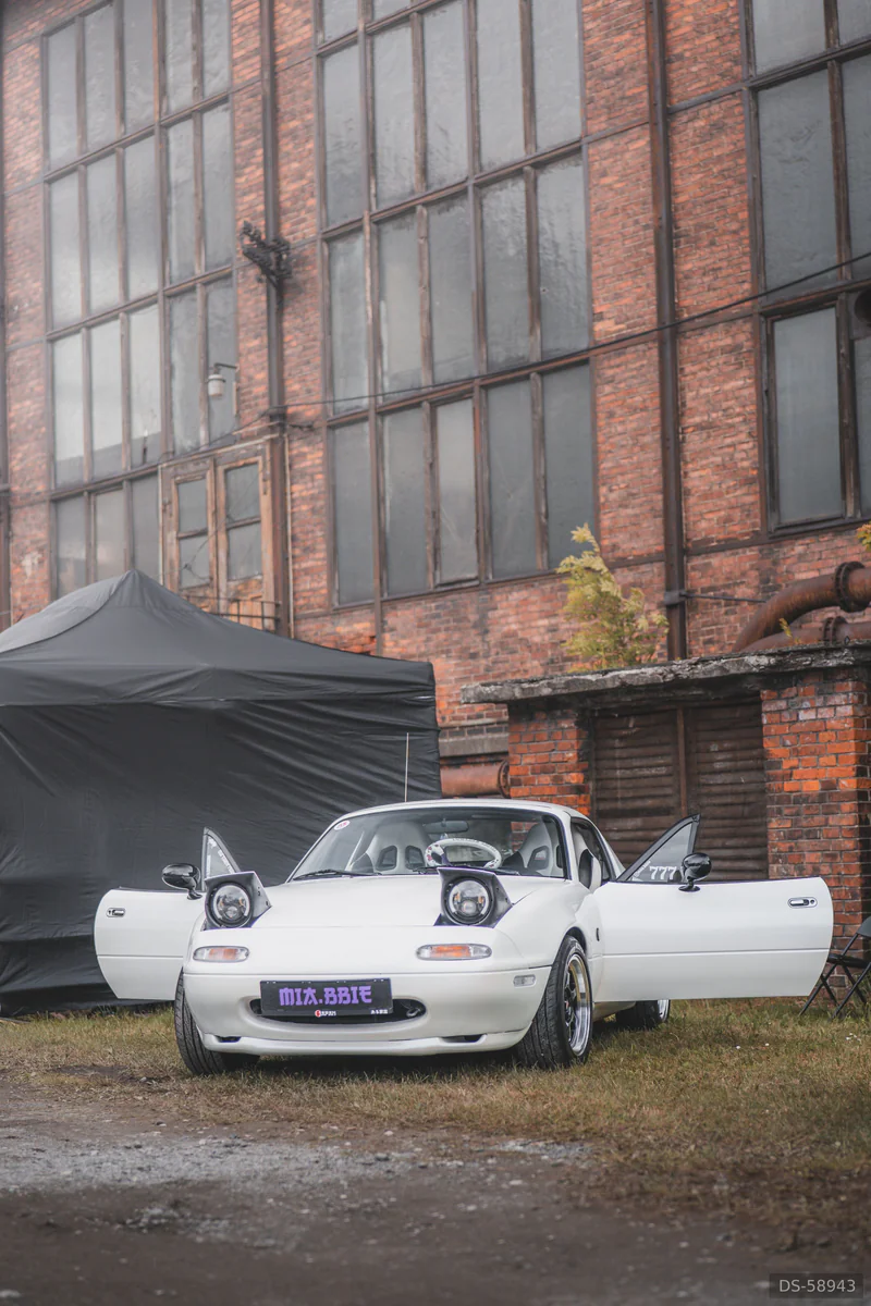 1992 Mazda Miata Mx-5 Na in Mladá Boleslav Ii 2