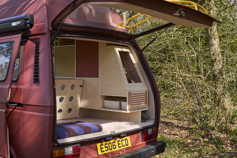 1988 Volkswagen T25 in London 3