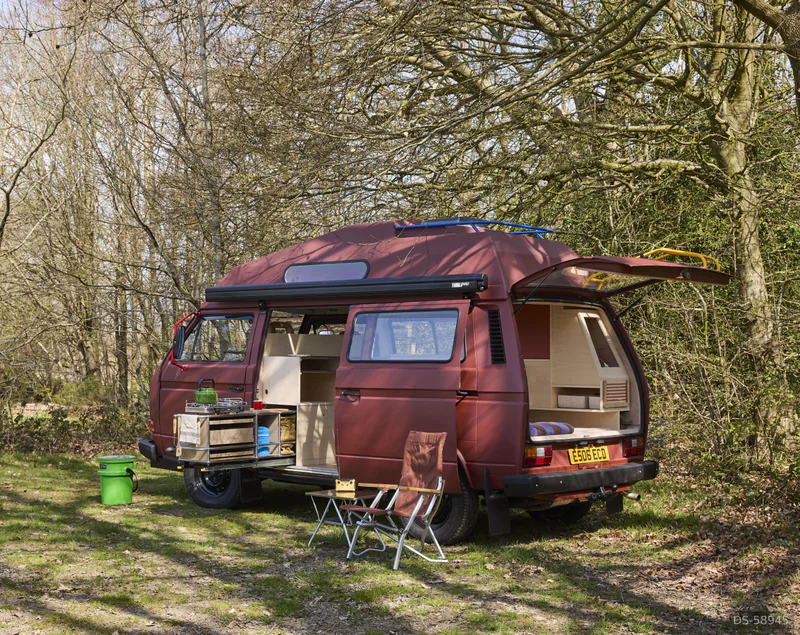 1988 Volkswagen T25 in London 4