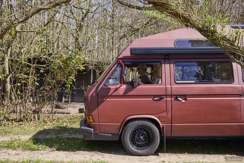 1988 Volkswagen T25 in London 5