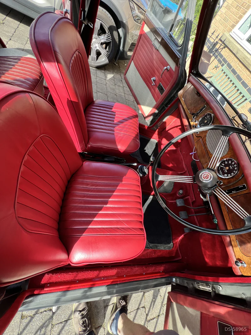 1957 Wolseley 1500 in Harrogate 8