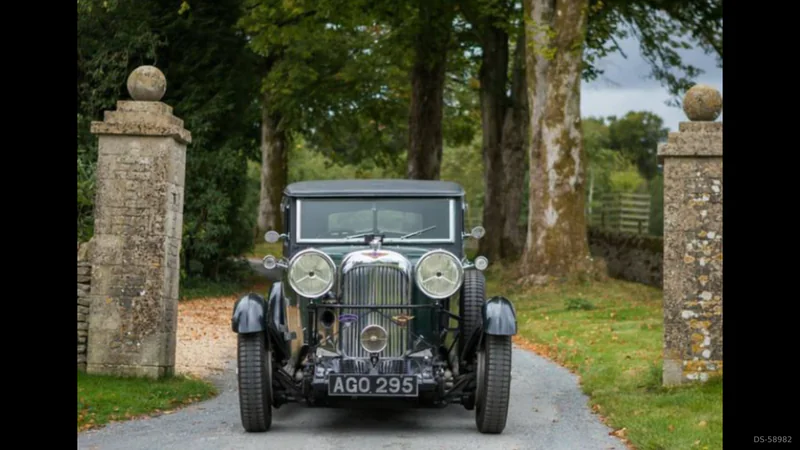 1933 Lagonda Saloon in London 2